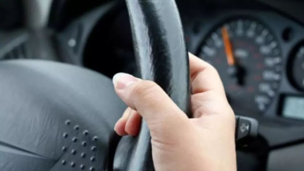 Teribilism la volan: LIVE pe Facebook, cu 200 km/oră, pe un drum din Dolj