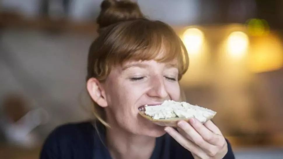 Ce se întâmplă în corpul tău dacă mănânci alimente mucegăite