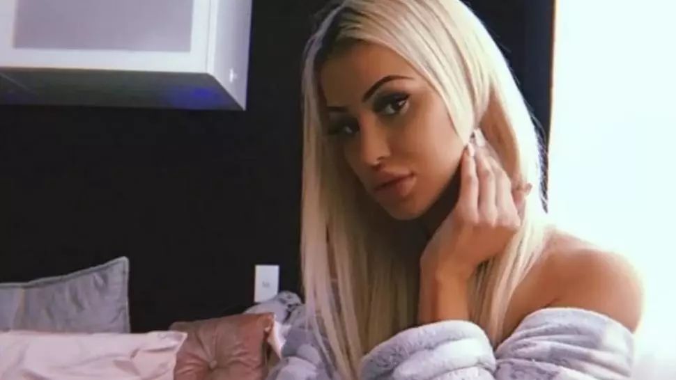 Împușcată mortal, pe stradă. Înainte să moară, a apucat să posteze un mesaj pe Facebook 