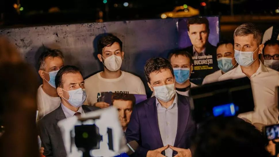 Nicușor Dan a dat startul campaniei electorale la miezul nopții