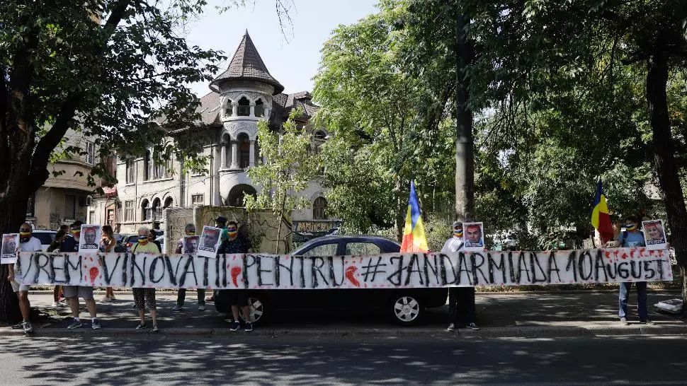 Scandal la 2 ani de la momentul 10 august. Veronica Mitran: CAB trebuie să se pronunţe pentru redeschiderea dosarului