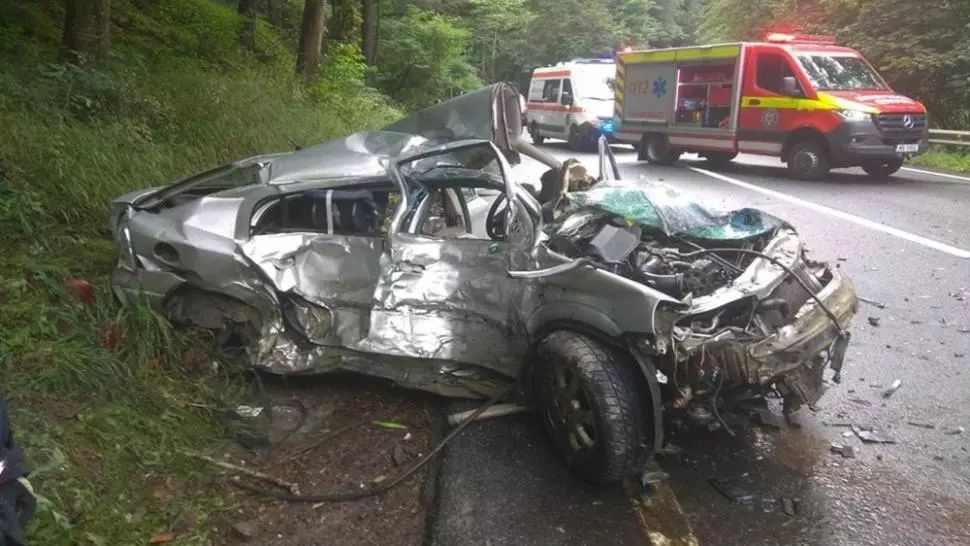 Accident grav în judeţul Covasna! A fost solicitat şi elicopterul SMURD de la Târgu Mureş