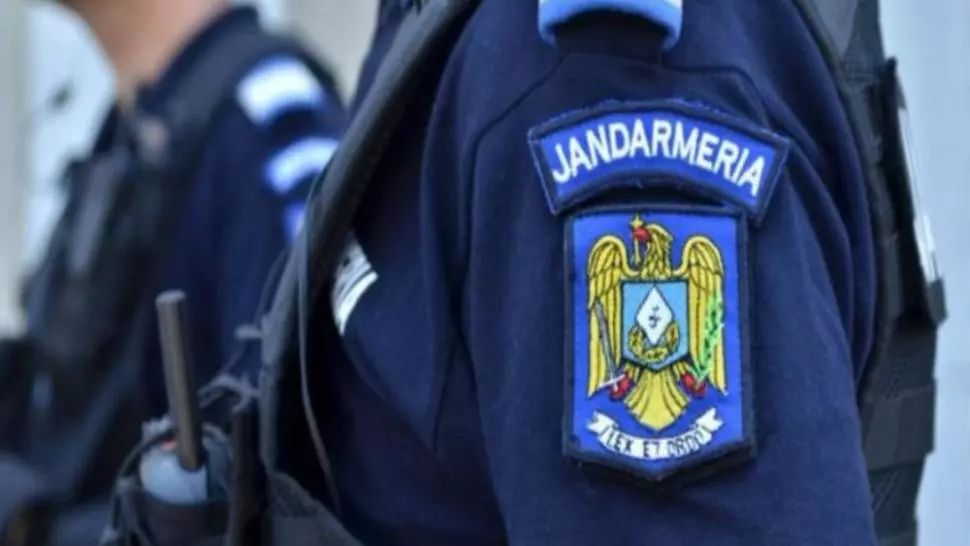 Italian, prins la furat într-un hipermarket din Bistrița