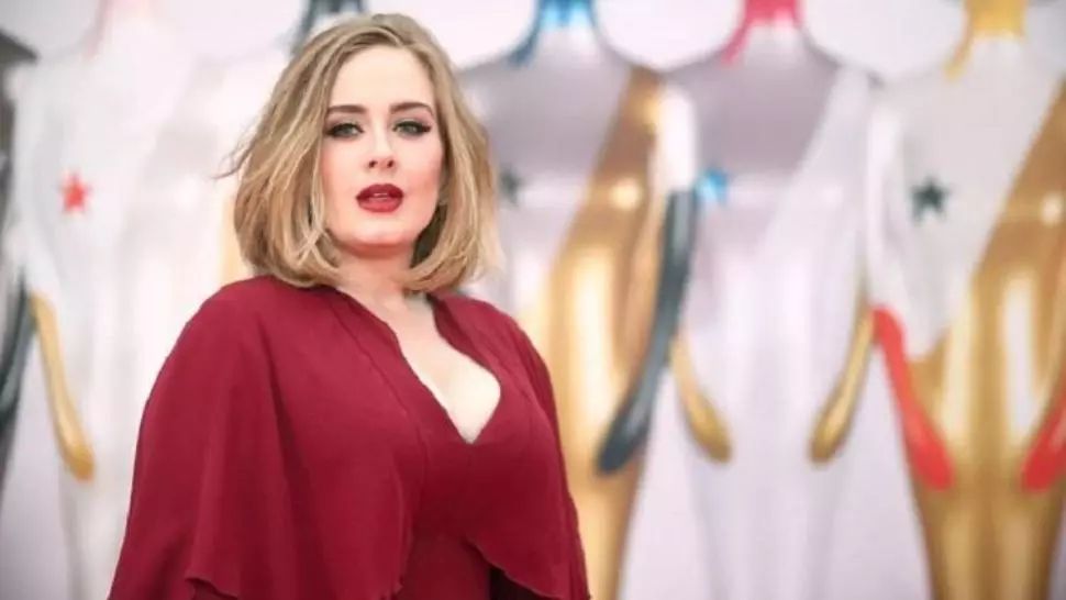 Fanii lui Adele, uimiți de cea mai nouă fotografie postată pe Instagram. Nu o mai recunosc