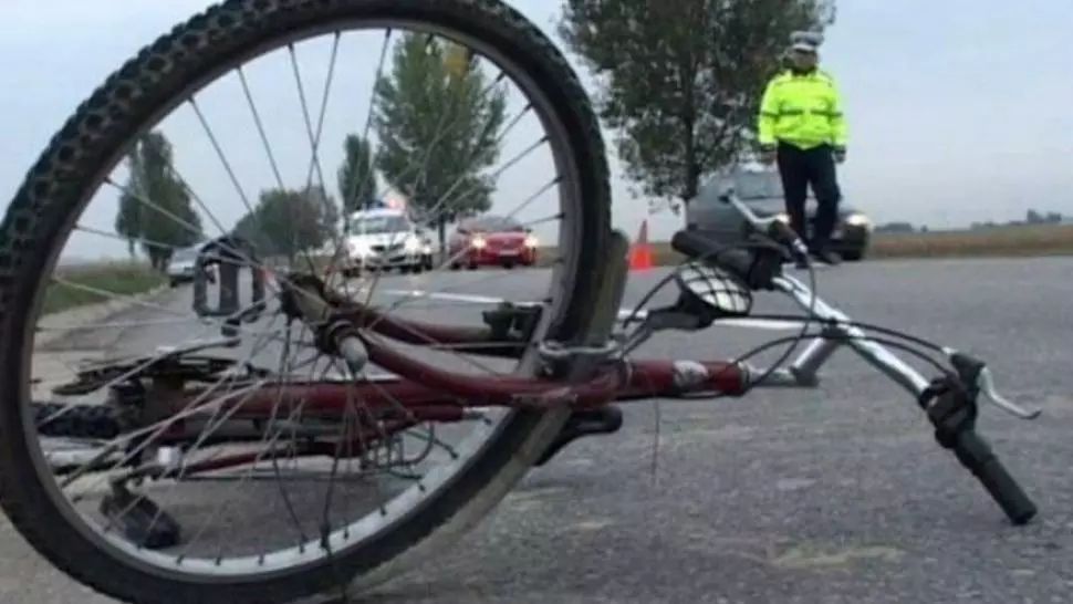 Tânăr biciclist, accidentat mortal. Șoferul și-a continuat initial drumul