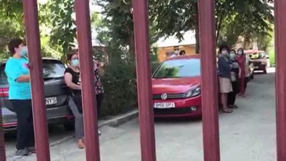 Protest Spitalul CF Witting, din Capitală. Se cer demisii