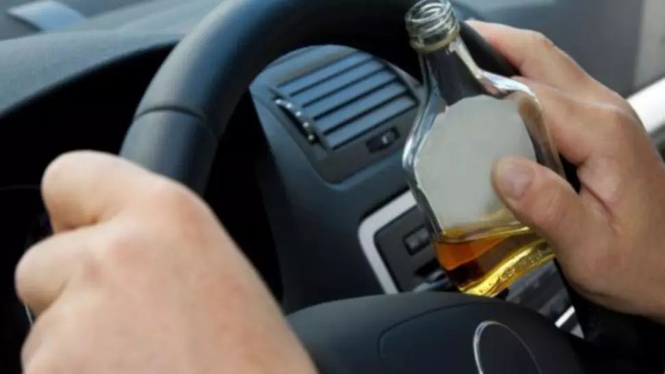 Alcoolemie record în cazul unui bărbat din Alba Iulia: 2,37 mg/l alcool pur în aerul expirat!
