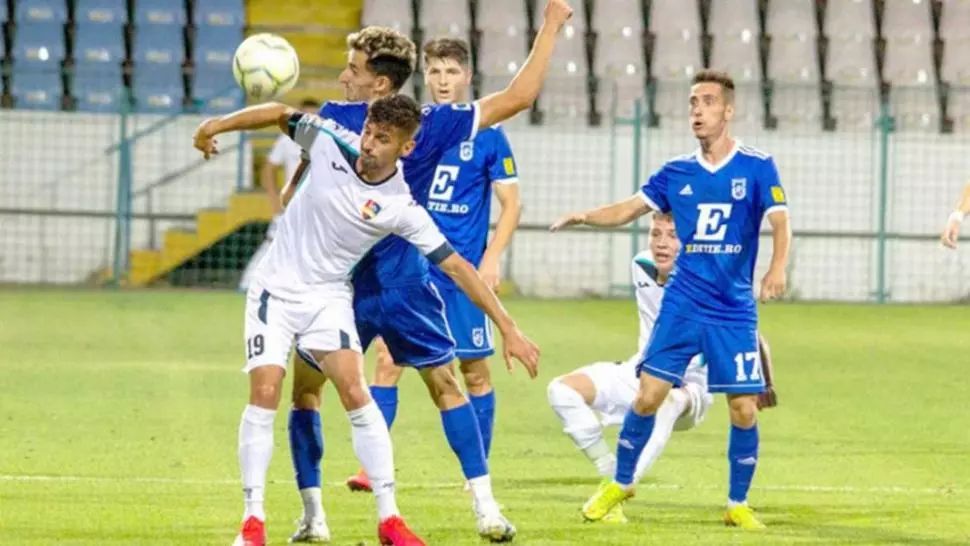 Cazuri de coronavirus la “FC U” Craiova, înaintea startului de sezon! Partida a fost amânată