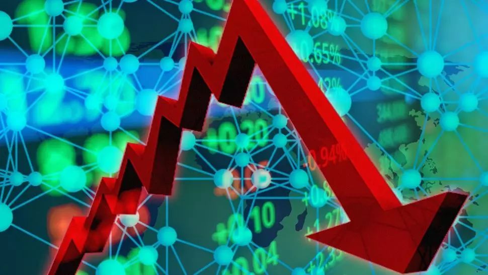 Analiză a Băncii Mondiale: Economia României se va contracta cu 5,7%. Majorarea pensiilor cu 40% și slaba absorbție a banilor europeni, riscuri majore