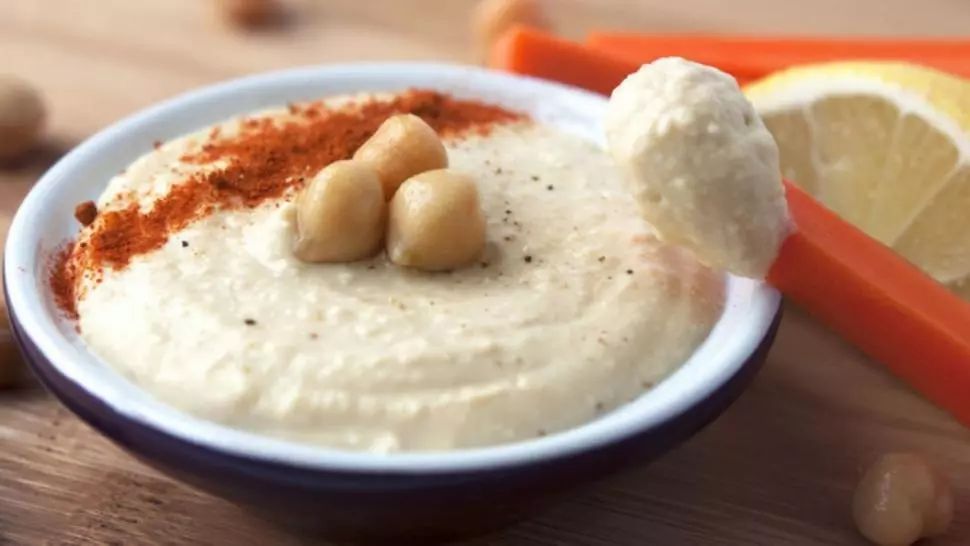 Unt sau gălbenuș? Care dintre ele este mai rău pentru colesterol?