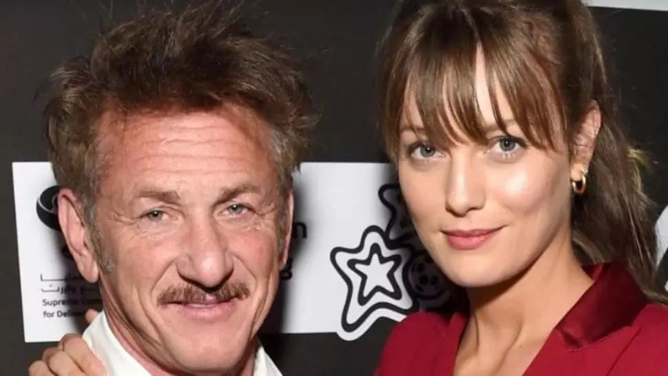 Actorul american Sean Penn s-a căsătorit a treia oară, într-o ceremonie secretă