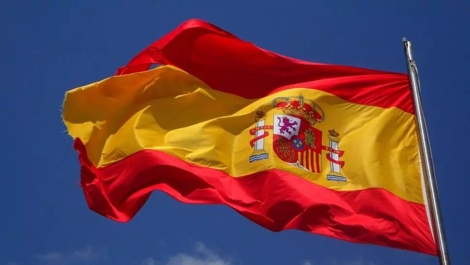 Deces în Spania, după vaccinarea cu serul de la AstraZeneca. Ministerul Sănătății: Există 3 suspiciuni de reacții adverse la acest vaccin