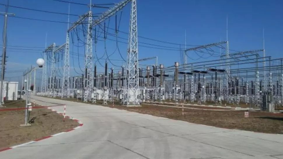 Transelectrica: Pana majoră de curent din București, efect al unor lucrări de retehnologizare