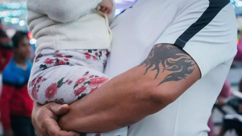 Clanul Cămătaru, botez fără distanțare: petrecere cu zeci de invitați