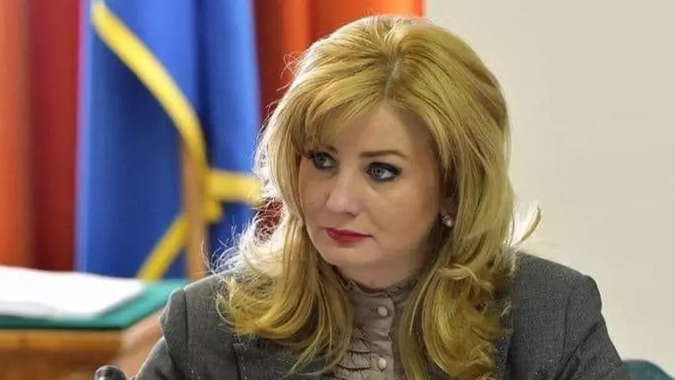 EXCLUSIV Senatoarea Roxana Pațurcă, exclusă din PSD după ce a lipsit de la votul pe moțiune, s-a înscris în PNL