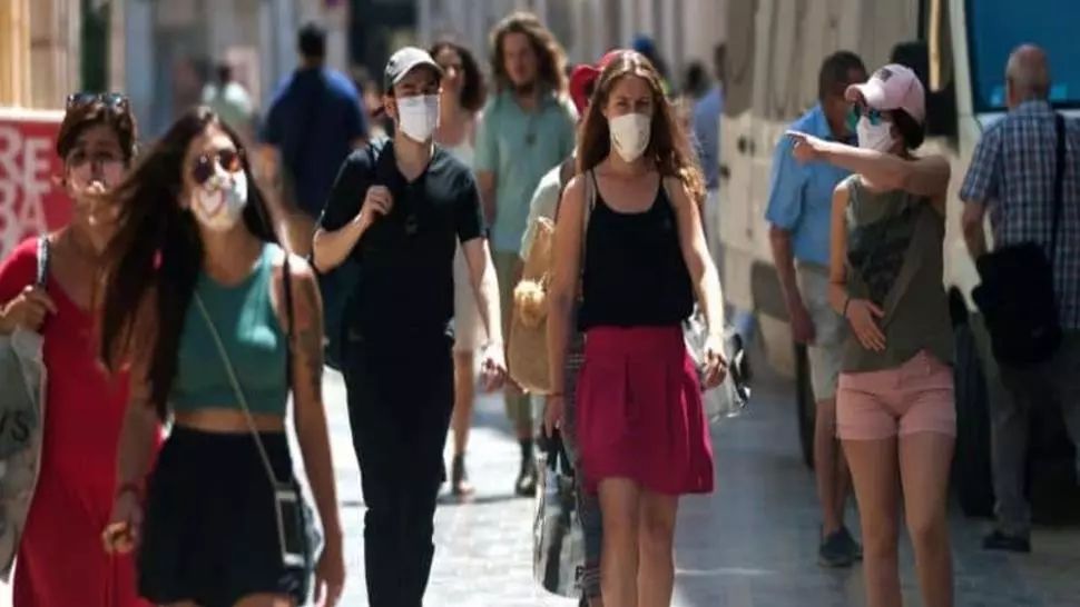 Situație HALUCINANTĂ la Galați: 13.000 de persoane figurează la numai patru adrese din oraș