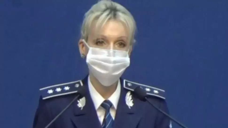 Amenzi de până la 1.000 de lei pentru cei care filmează/pozează buletinul de vot