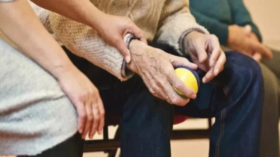 Focar de coronavirus la un azil privat de bătrâni din județul Dolj