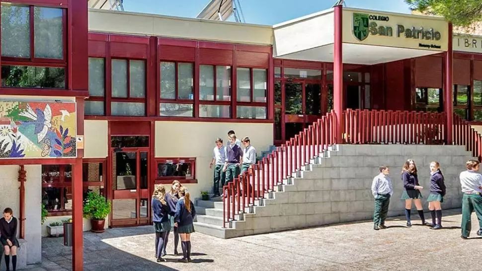  Elevi din peste 50 de şcoli din Spania, infectați după prima săptămână de cursuri. Autorităţile au închis preventiv unele unități de învățământ