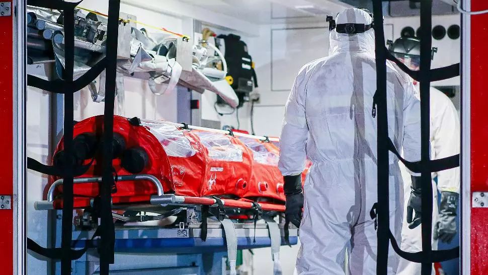 Bilanț coronavirus 1 septembrie. Noile date comunicate oficial: 1.053 de cazuri noi, record absolut de DECESE