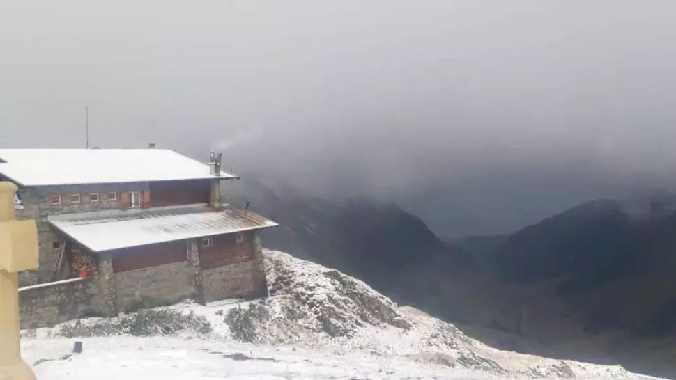 VIDEO Prima ninsoare din această toamnă la Bâlea Lac