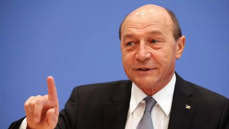 Traian Băsescu se predă cu câteva zile înainte de alegeri? „Cred că Nicuşor Dan va ajunge primar”