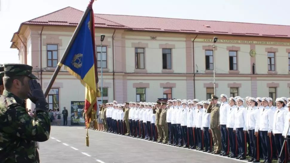 Focar de COVID-19 la Liceul Militar Craiova