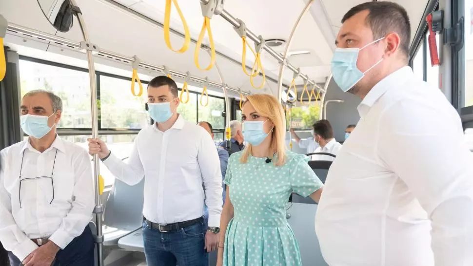 Gabriela Firea: ”Am suplimentat mijloacele de transport în comun, le-am dezinfectat, suntem pregătiți pentru începutul de an școlar”