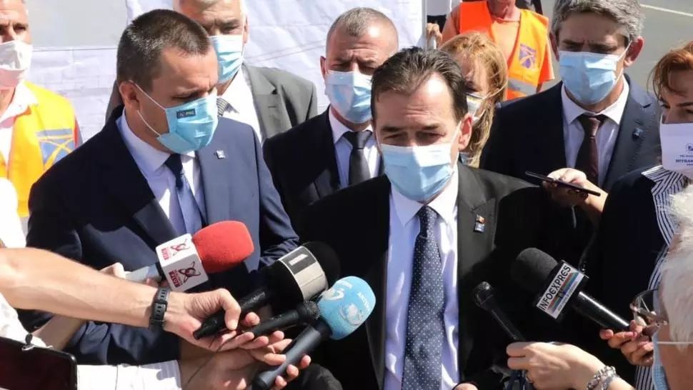 Orban i-a criticat pe părinții care și-au adus copiii la protestele față de purtarea măștii: Nu înțeleg cum e posibil așa ceva în România