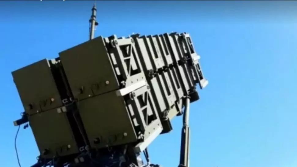 VIDEO Primele imagini cu rachetele sol-aer PATRIOT care intră de joi, oficial, în dotarea Armatei Române