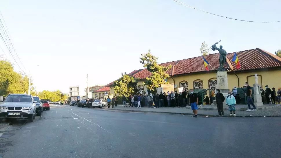 Jafuri în Tunari și în cartierele bogaților din jurul Capitalei - Spargeri de proporții înainte de sărbători