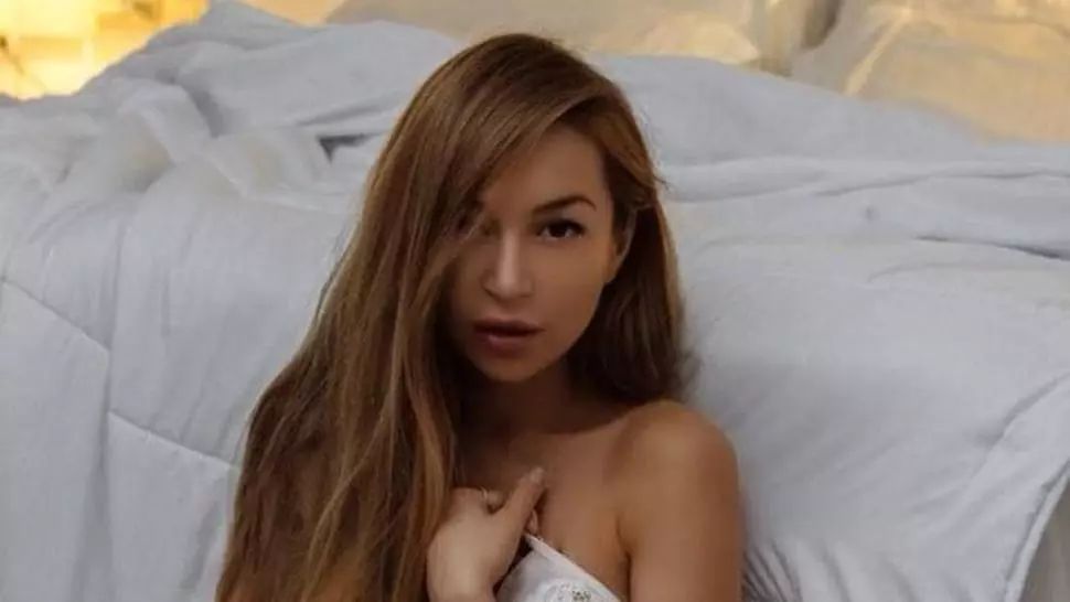 Deces suspect, o fostă vedetă Playboy Rusia s-a înecat în apropierea celei mai mari baze NATO din Italia 