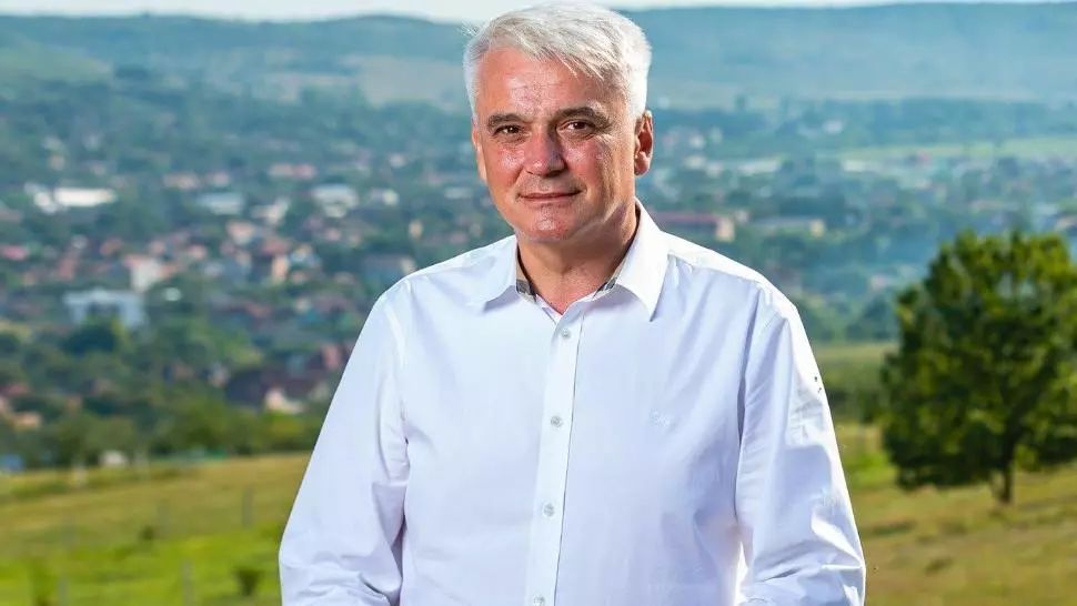 Încă un primar infectat cu COVID-19. Ce MESAJ a transmis de pe patul de spital