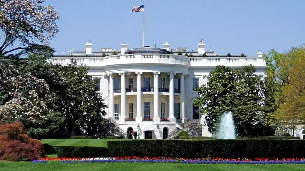 COVID-19 lovește Casa Albă: Bill Stepien, managerul de campanie al preşedintelui Trump, confirmat pozitiv