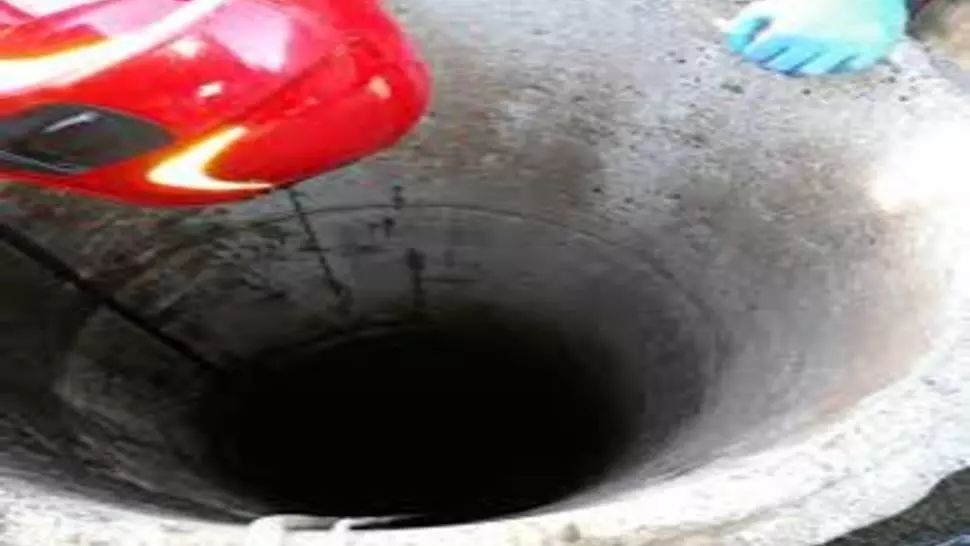 Bărbat din Ialomița, găsit mort într-o fântână! Bărbatul s-a asfixiat în mâlul din fântâna adâncă de 10 m