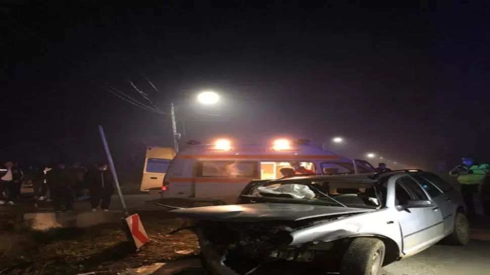 Doi morţi într-un accident rutier, în apropiere de Craiova