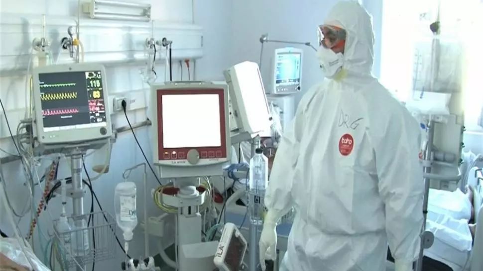 Covid-19 mai face o victimă în rândul personalului medical din România