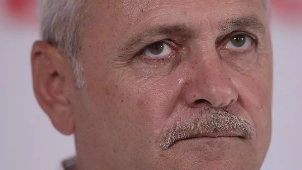Noi PROBLEME pentru Dragnea: Zilele de muncă ale fostului lider PSD, CONTESTATE  în instanță