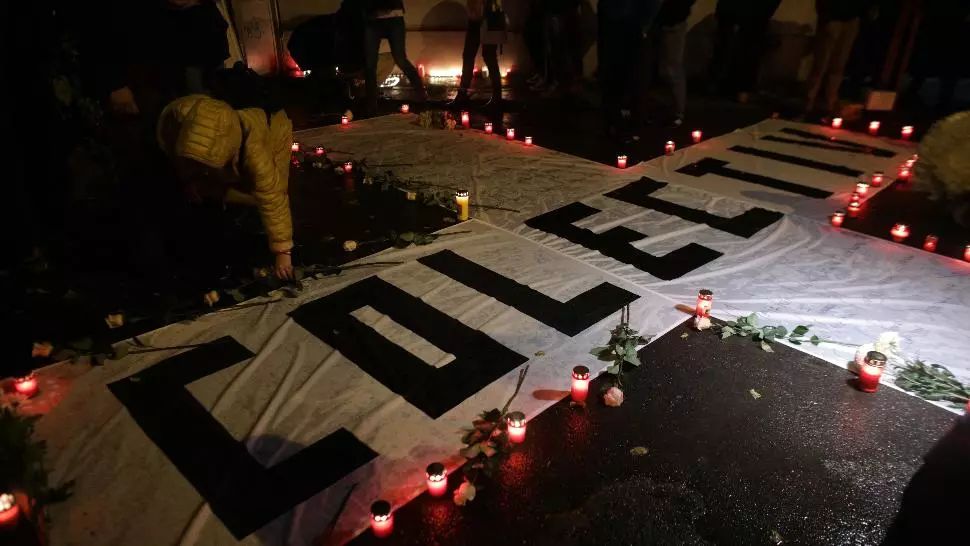 Tragedia COLECTIV. Surse: Dosarul privind intervenția pompierilor, retrimis Parchetului General