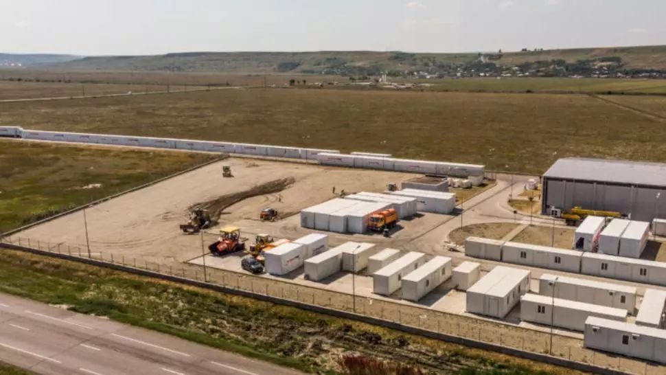 Scandal în jurul Spitalului modular COVID din județul Iași, care stă închis, deși celelalte unități abia mai fac față