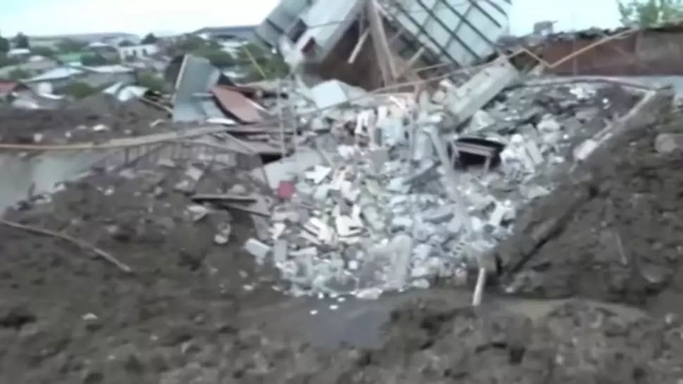 Se întețesc luptele între armeni și azeri în regiunea Nagorno-Karabah