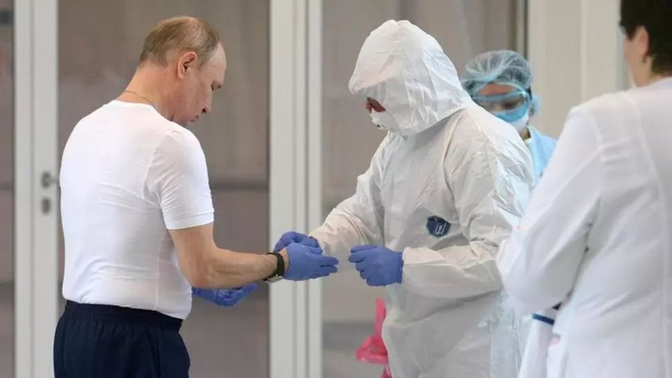 Situație gravă în Rusia: 320 de oameni au murit, cel mai mare număr de decese COVID în 24 de ore