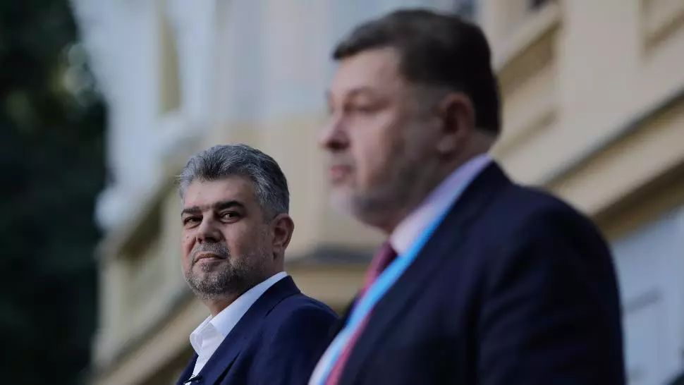 Ciolacu NU pare dispus să renunțe la Rafila. Cum încearcă premierul să tragă de timp: „Haideți să vedem tot adevărul”