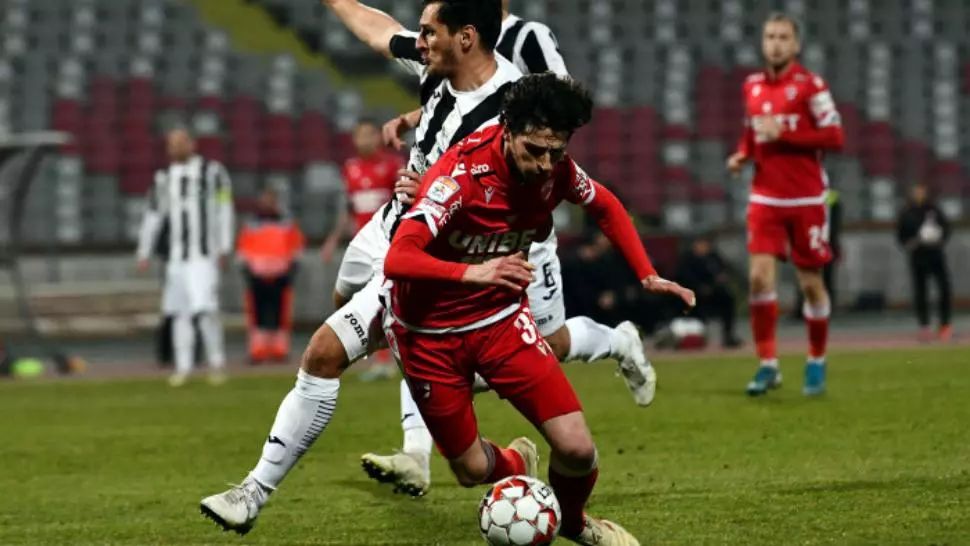 Meciul Dinamo-Astra ar putea fi amânat. 15 membri ai lotului giurgiuvean sunt infectați cu Covid-19