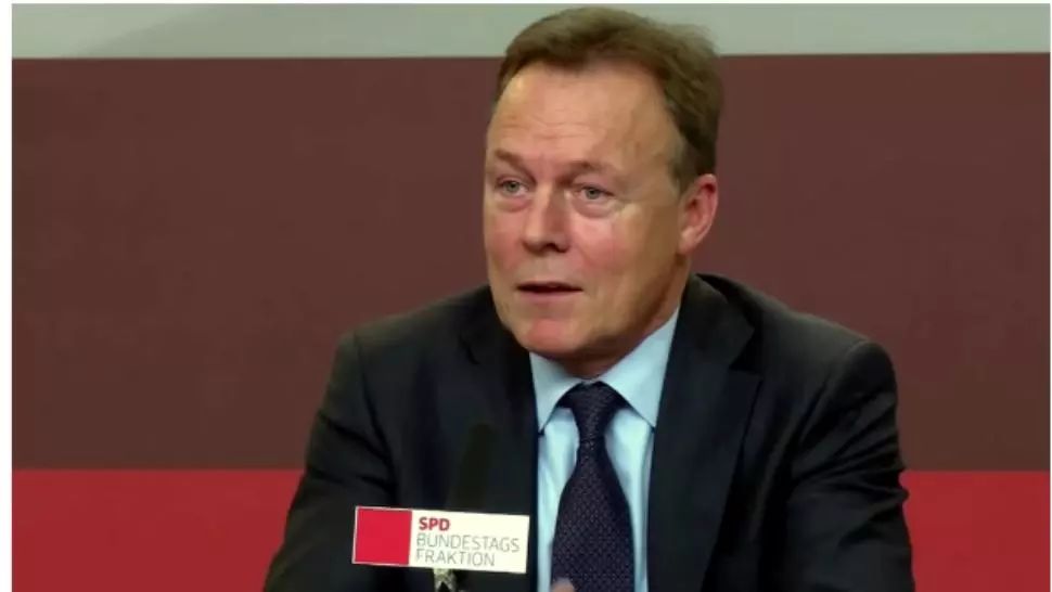 Vicepreședintele Bundestagului german a murit după o apariție televizată