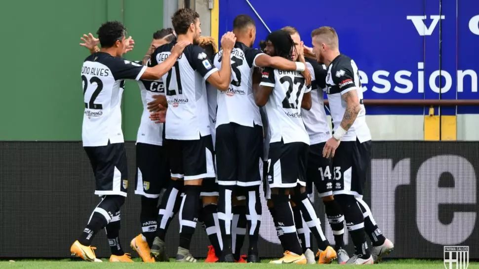 Focar de COVID la echipa italiană Parma, unde evoluează și românul Valentin Mihăilă