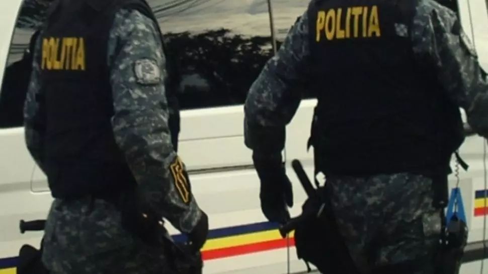 Percheziţii de amploare, în Alba, într-un dosar privind fapte de fals şi uz de fals