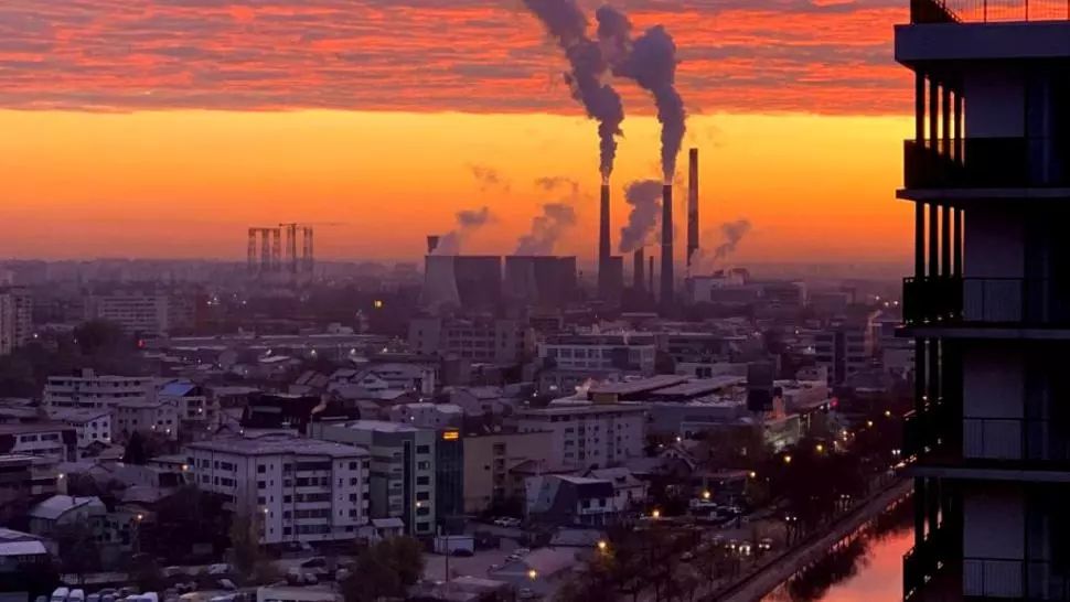 Fiecare bucureștean pierde 3.000 de euro pe an din cauza poluării, aproape de trei ori mai mult decât ceilalți europeni
