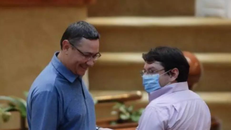 Nici #Colectiv nu i-a scos din politică. La 5 ani de la tragedie, Victor Ponta și Nicolae Bănicioiu, din Guvern în Parlament. Mesajele de atunci și de acum