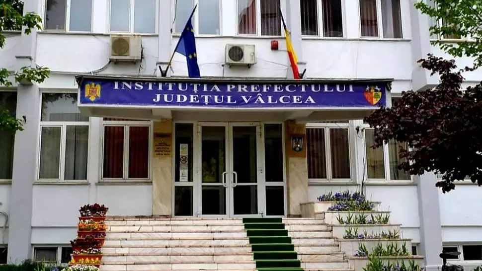 Prefectura Vâlcea: NU am închis restaurantele și cafenelele, NU am interzis evenimentele private în spații deschise